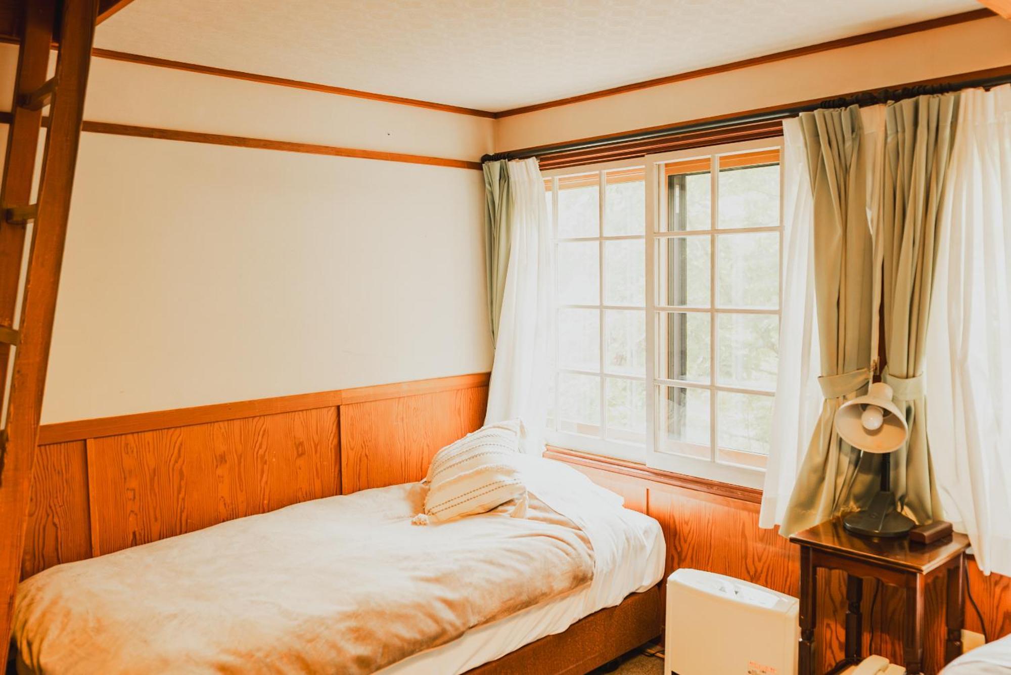 Hakuba Pension & Log Hotel Meteor Dış mekan fotoğraf
